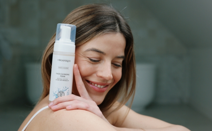 pianka do mycia twarzy